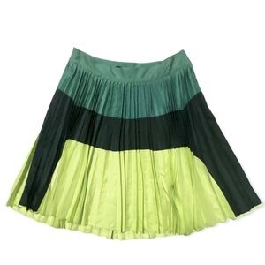 NWT Narciso Rodriguez Skirt, silk color block pleated min skirt, size Italian 42